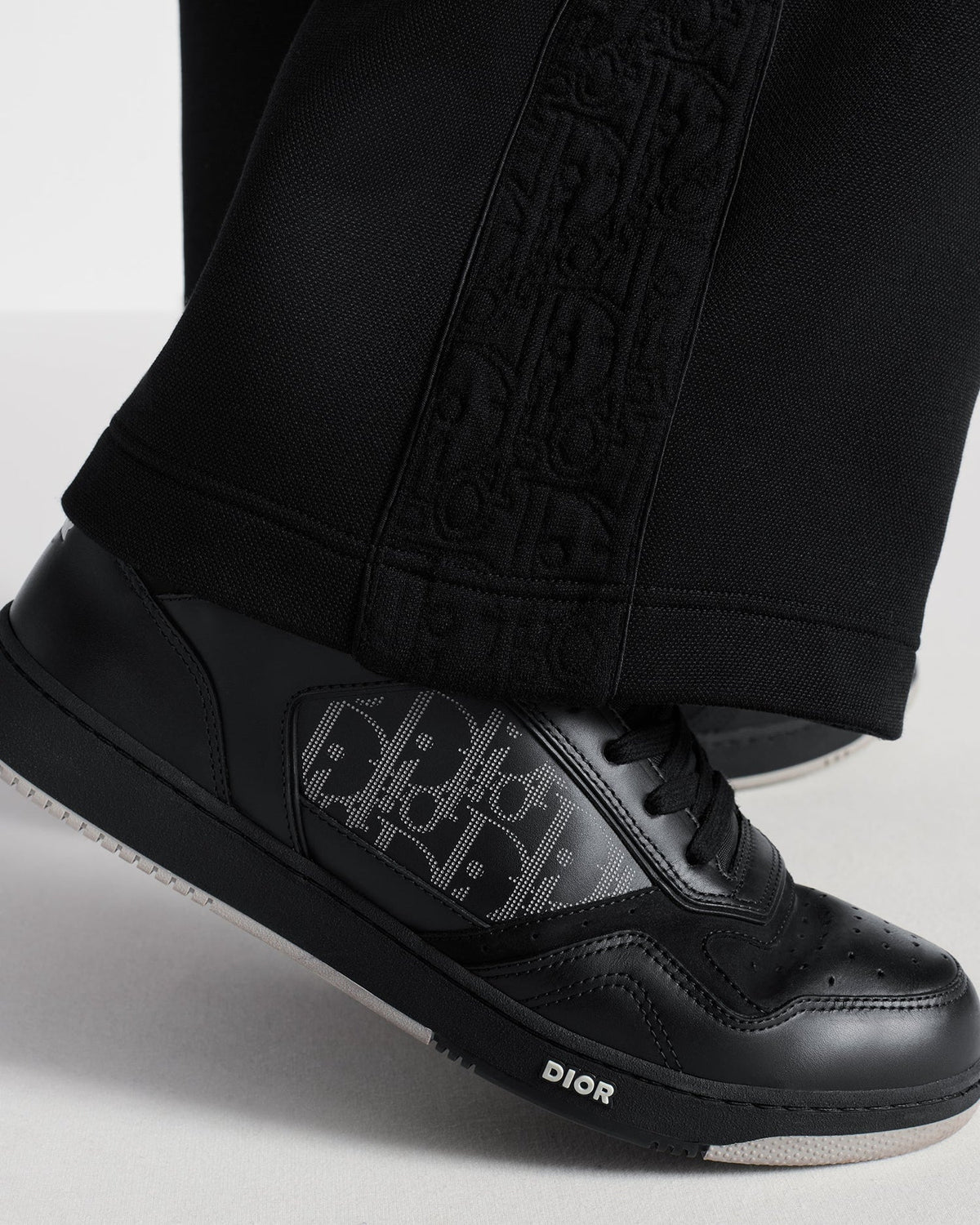 Dior B27 Uptown Men’s Black Calfskin & Suede Sneakers with Oblique Galaxy Panels
