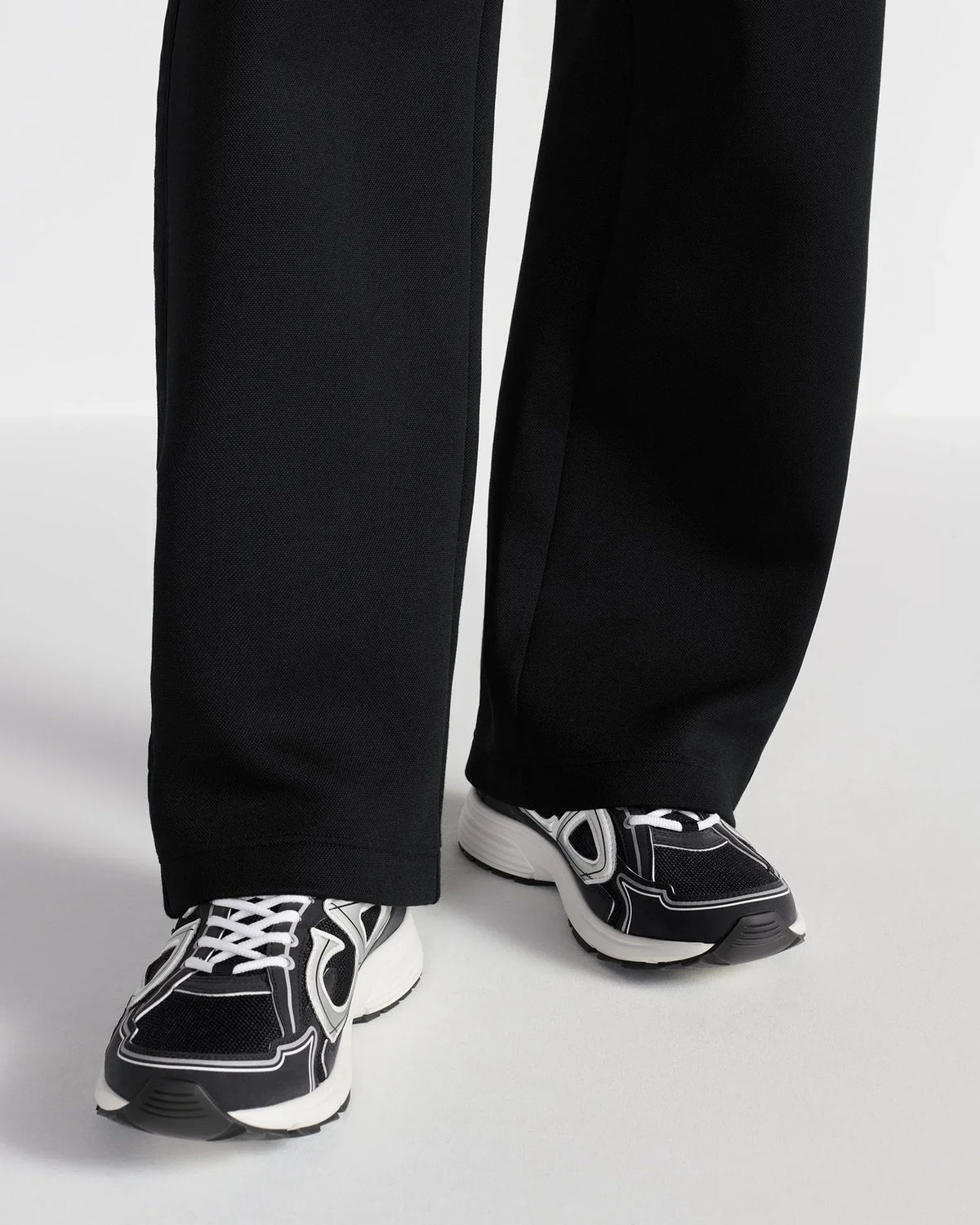 Dior B30 Series Black‑Silver Mesh Running Sneakers