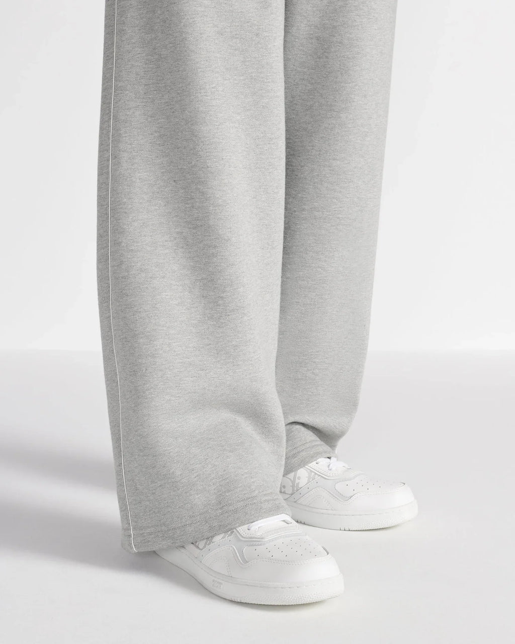 Dior B27 Uptown Men’s White Calfskin Sneakers with Oblique Galaxy Panels