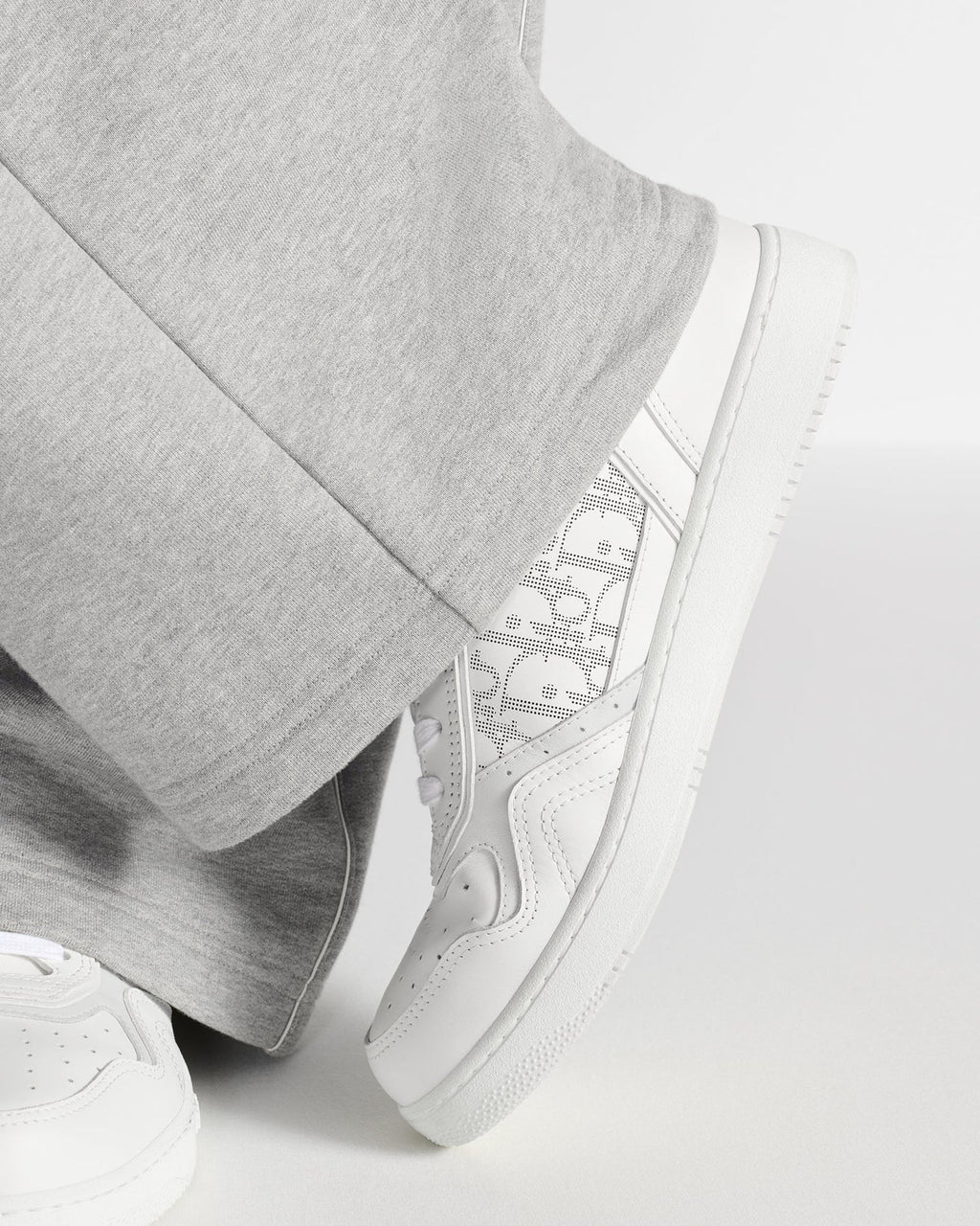 Dior B27 Uptown Men’s White Calfskin Sneakers with Oblique Galaxy Panels