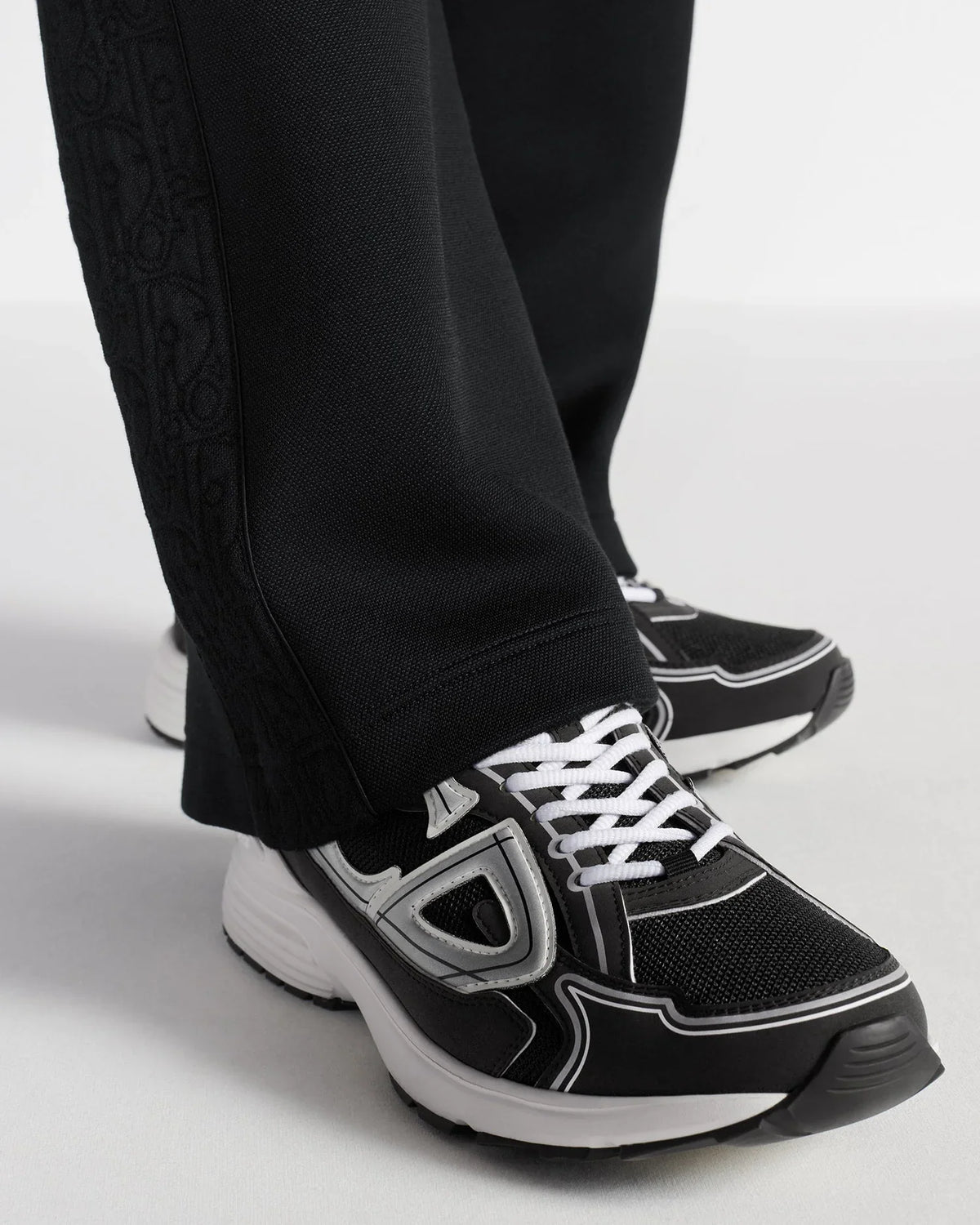 Dior B30 Series Black‑Silver Mesh Running Sneakers