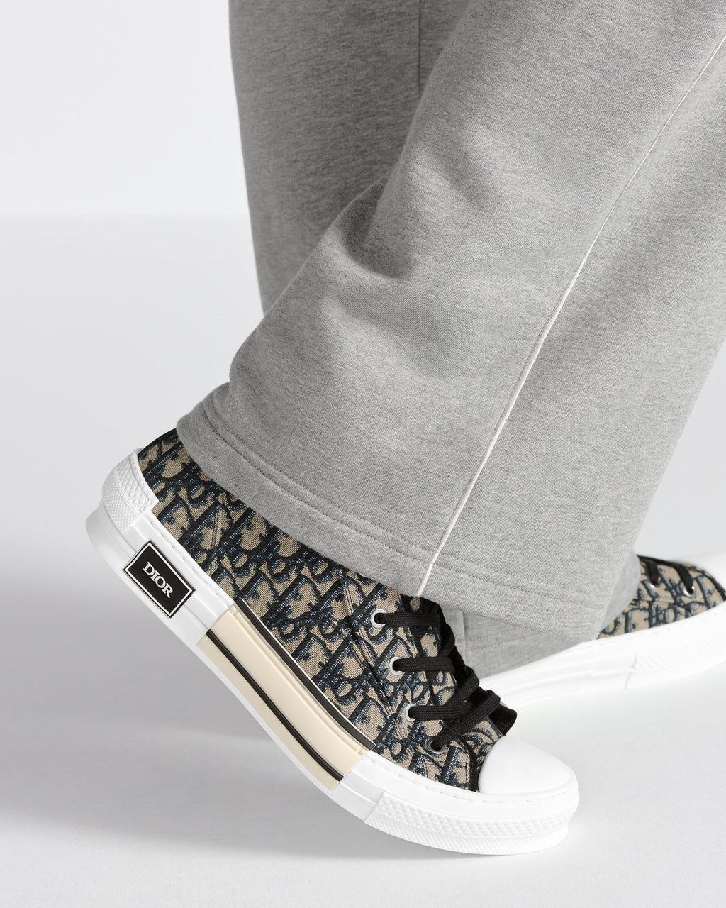 Dior B23 League Unisex High-Top Sneakers in Beige Oblique Jacquard
