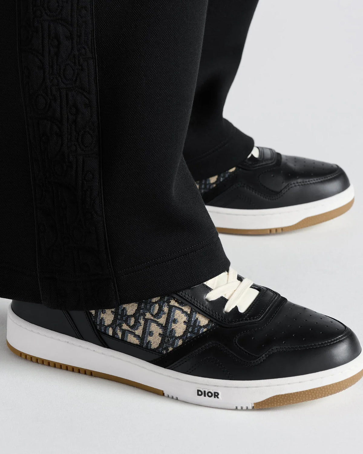 Dior B27 Uptown Men’s Black Calfskin Sneakers with Beige Oblique Jacquard